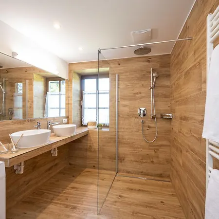 Neuhofgut Exklusiv Und Privat! Holiday home